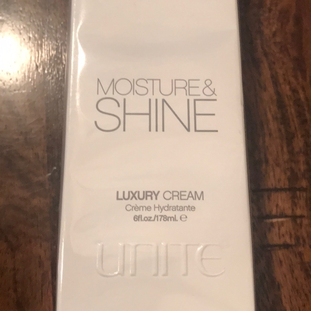 Unite moisture & Shine Cream
